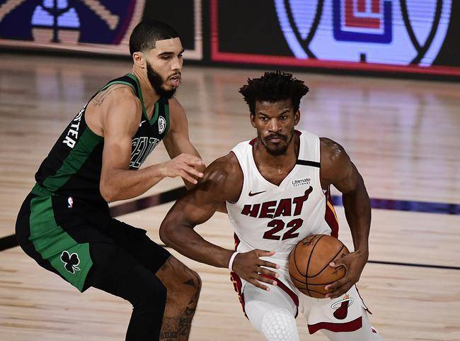  巴特勒24+10热火复仇凯尔特人  